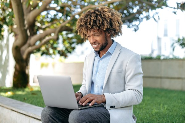 Quels sont les secrets pour réussir une performance de ballet classique avec grâce et technique ?